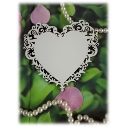 CORAZÓN CON BORDE CALADO 50...